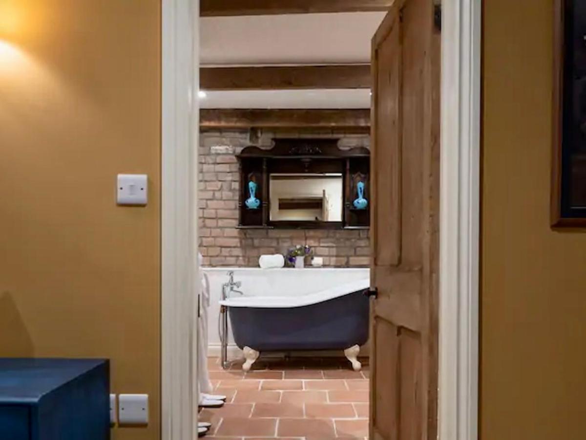 Pass The Keys Goose Feather Barn, Wedmore Luxury Cottage For Two Екстериор снимка
